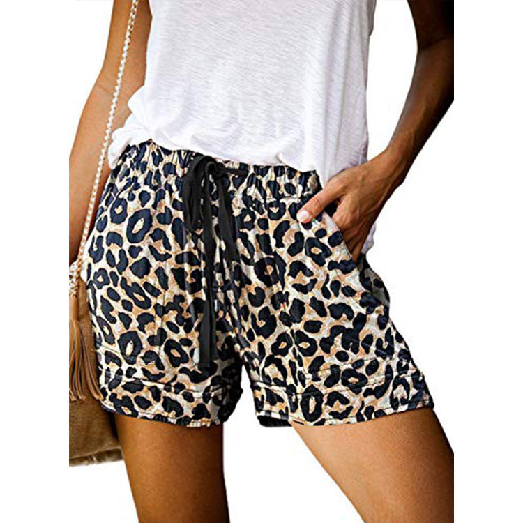 Pantaloncini donna a vita alta con gamba ampia - Leggeri e disinvolti