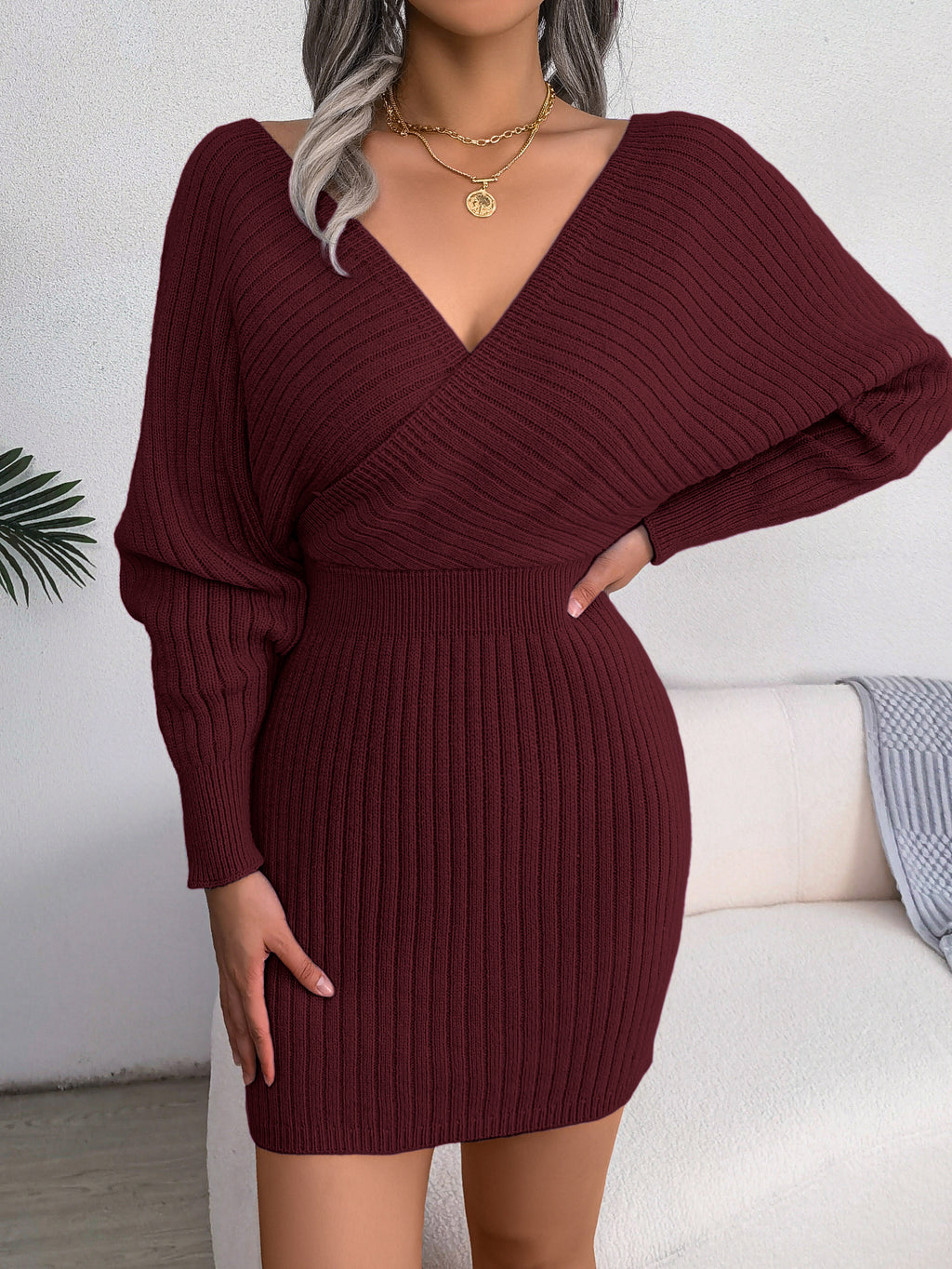 Abito maglione donna aderente con scollo a V incrociato