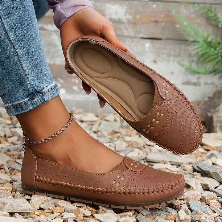 Scarpe ortopediche da donna – comode, eleganti e di supporto, perfette per camminare