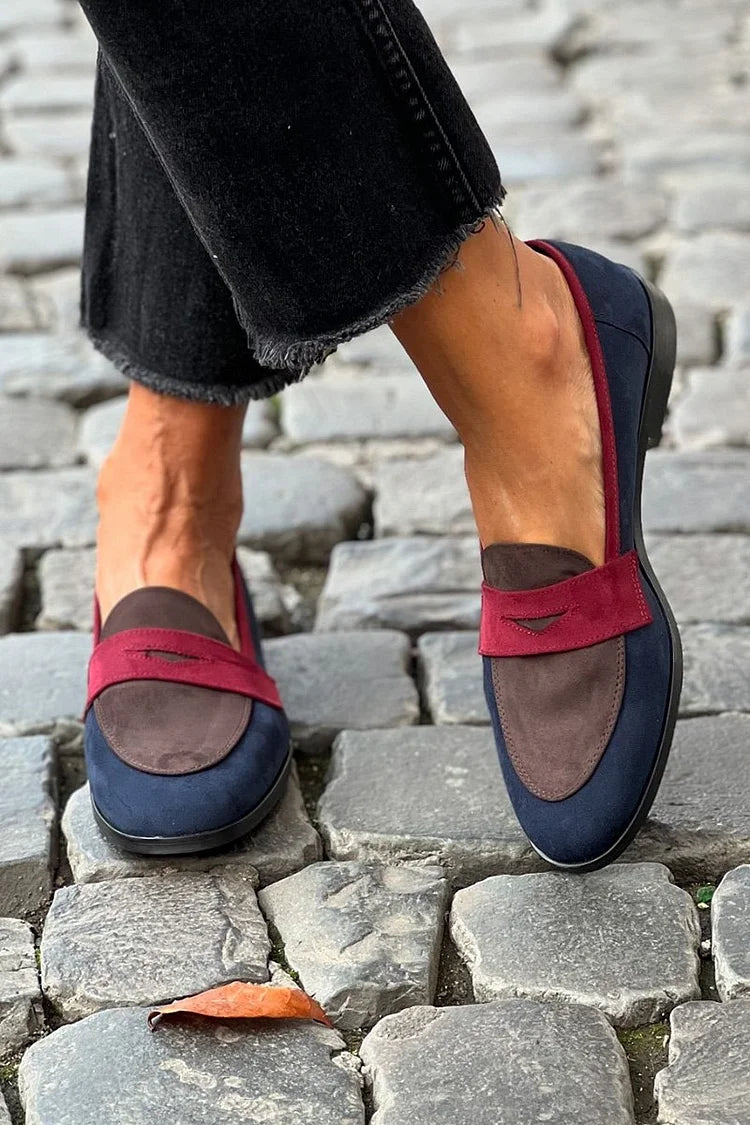 Mocassini Donna con Punta Tonda e Tacco Basso – Eleganza Quotidiana e Comfort Versatile
