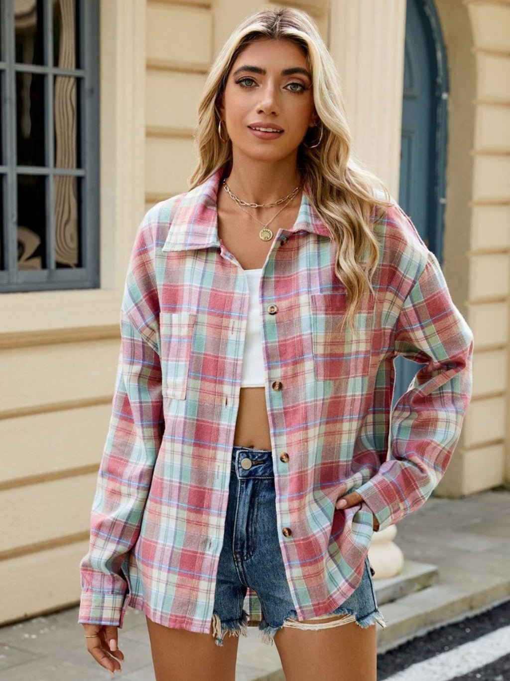 Camicia da donna a maniche lunghe a quadri – Stile casual e comodo per tutti i giorni