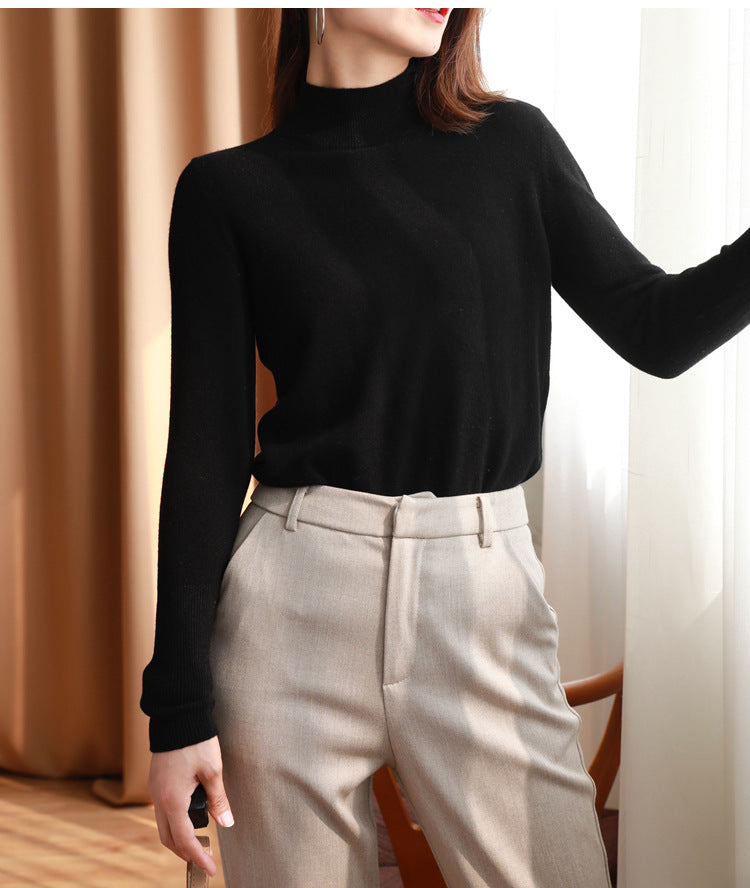 Pull basique pour femme à col montant - Doux et essentiel
