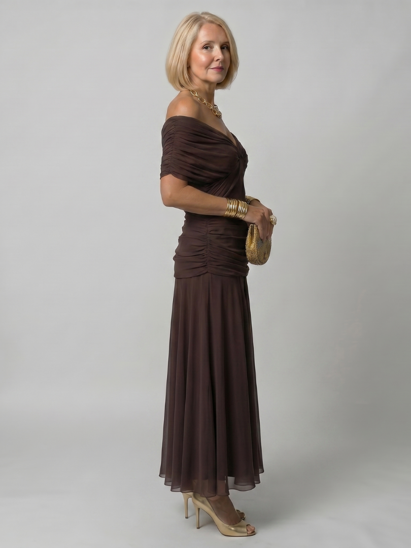 Abito midi da donna con spalle scoperte - Fluido e romantico