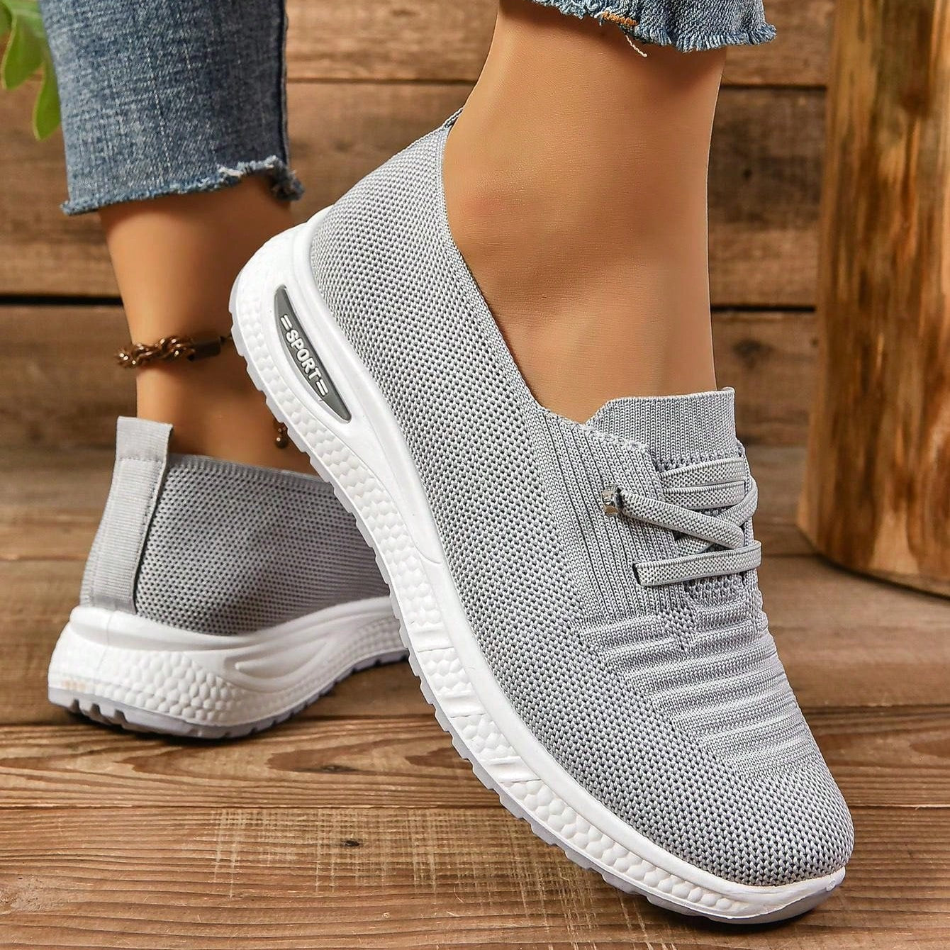 Sneakers donna slip-on con punta ampia - Morbide e confortevoli