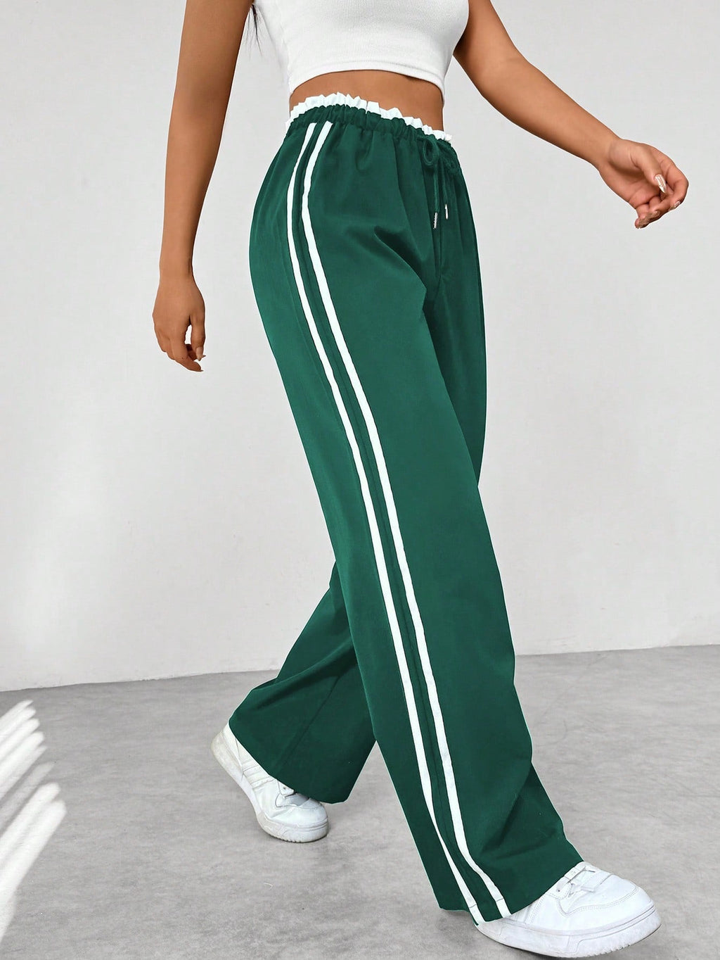 Pantaloni sportivi alla moda a gamba larga donna