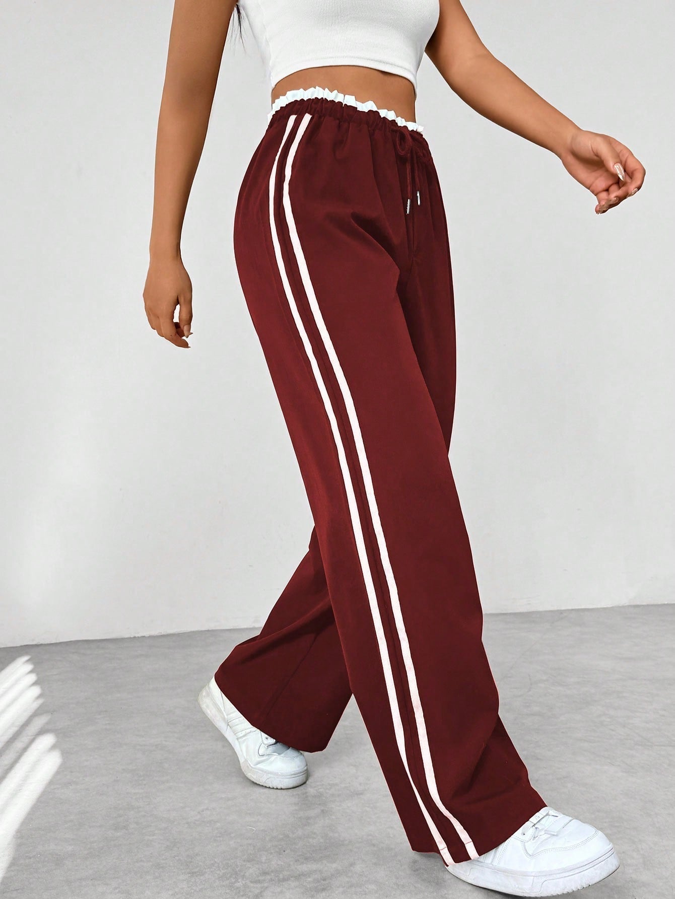 Pantaloni sportivi alla moda a gamba larga donna
