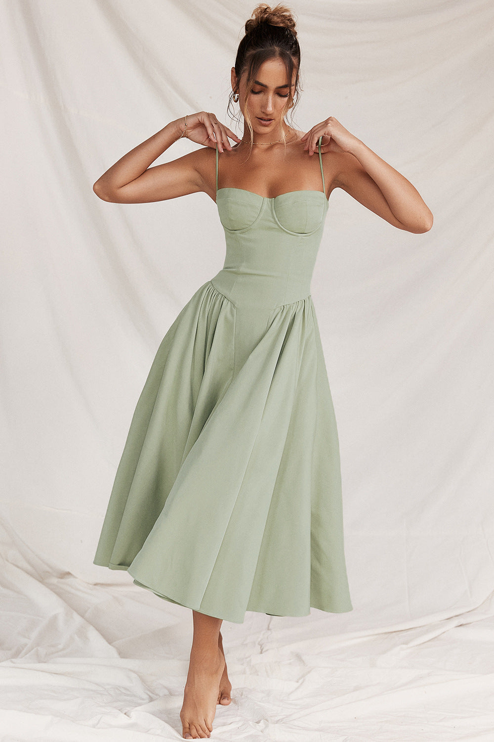Abito Midi Corsetto da Donna con Spalline Regolabili – Elegante e Femminile