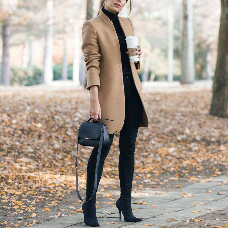 Cappotto semplice ed elegante da donna