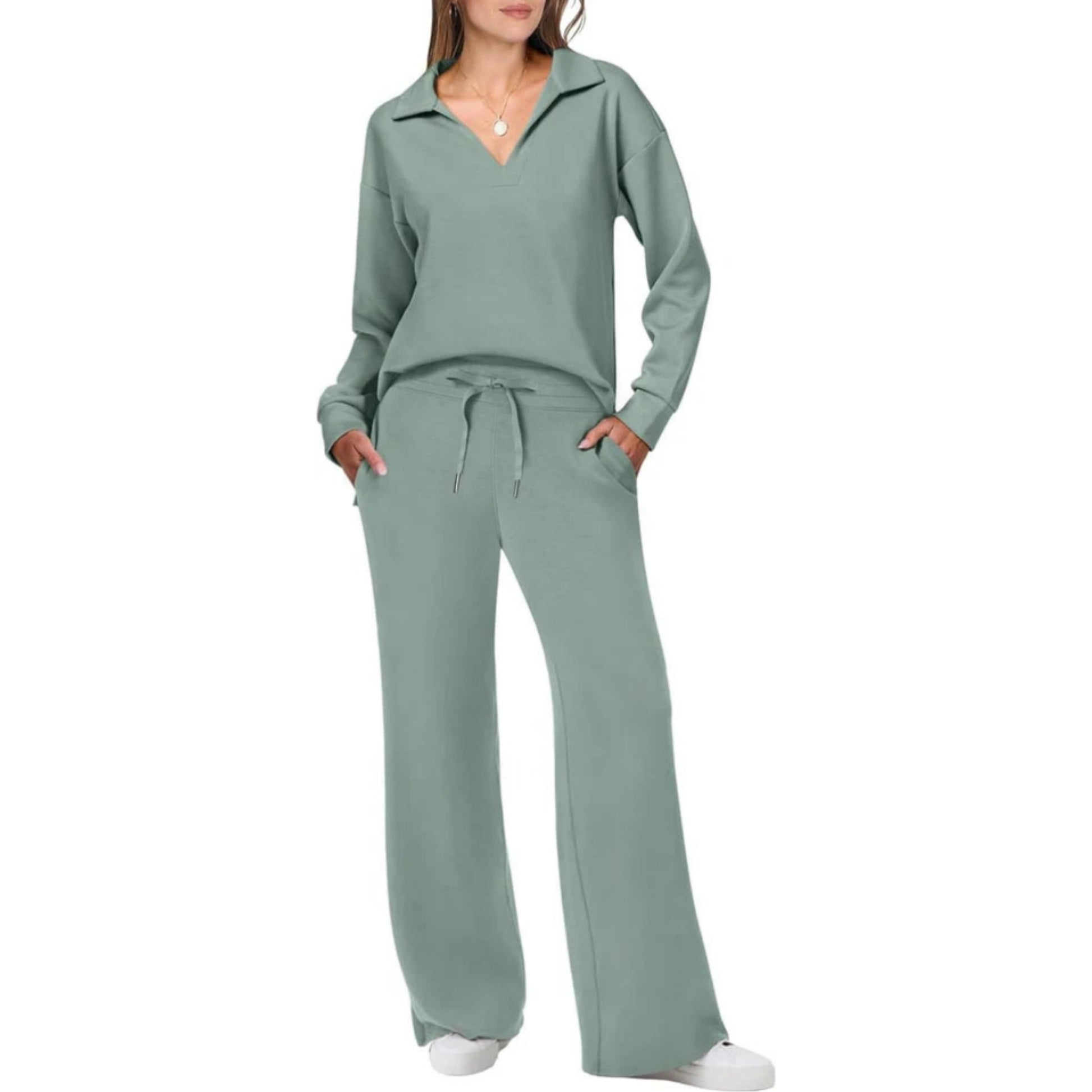 Completo casual da donna in due pezzi con scollo a V - Completo elegante e comodo
