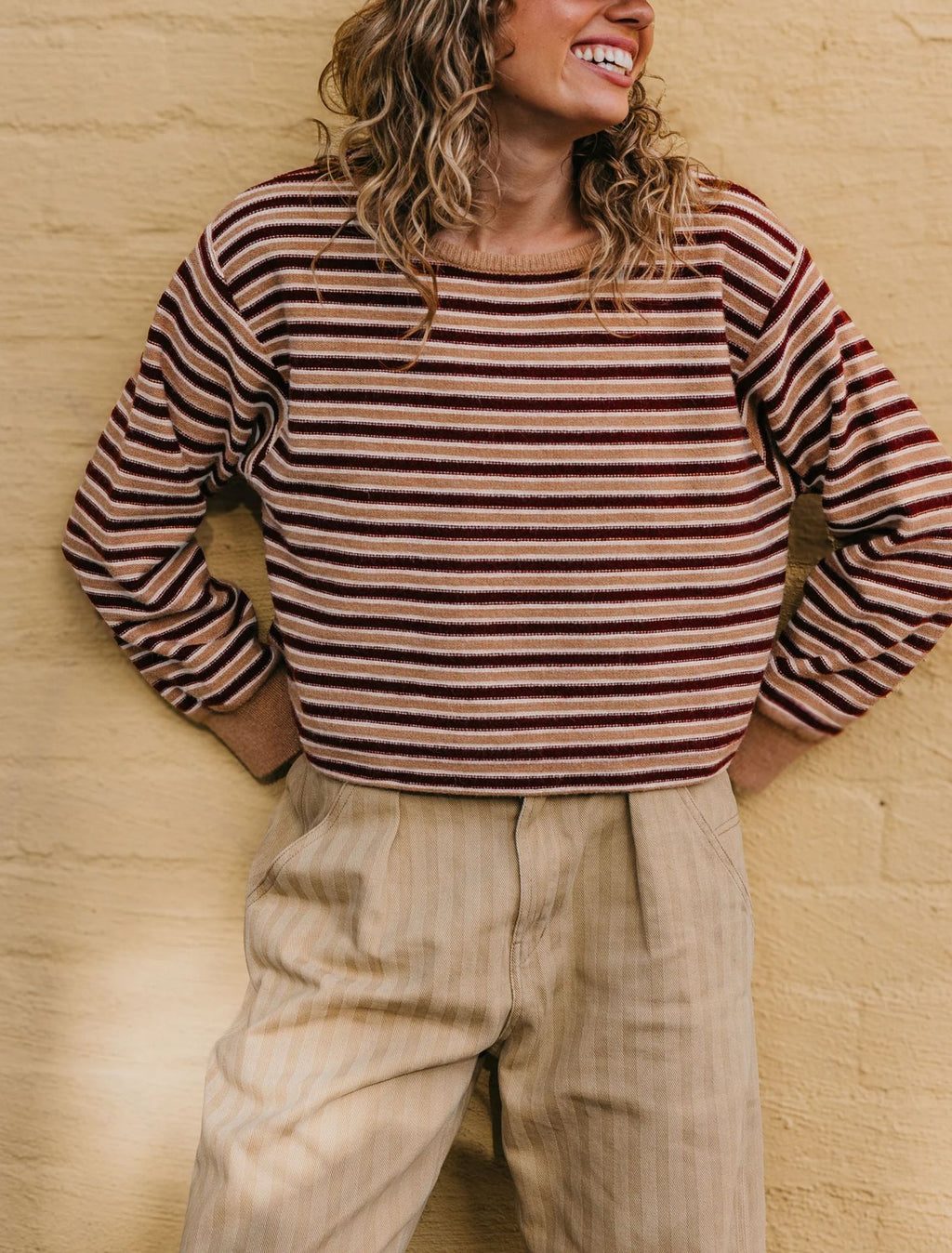 Pull femme rayé à blocs de couleurs en maille - Doux et moderne