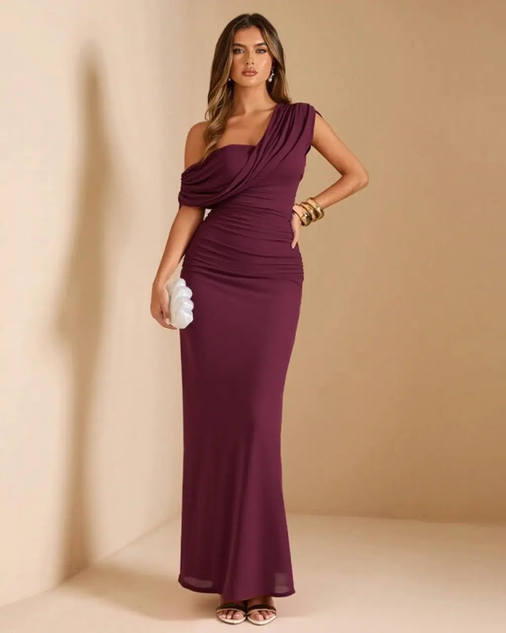 Abito maxi monospalla da donna arricciato - Chic e raffinato