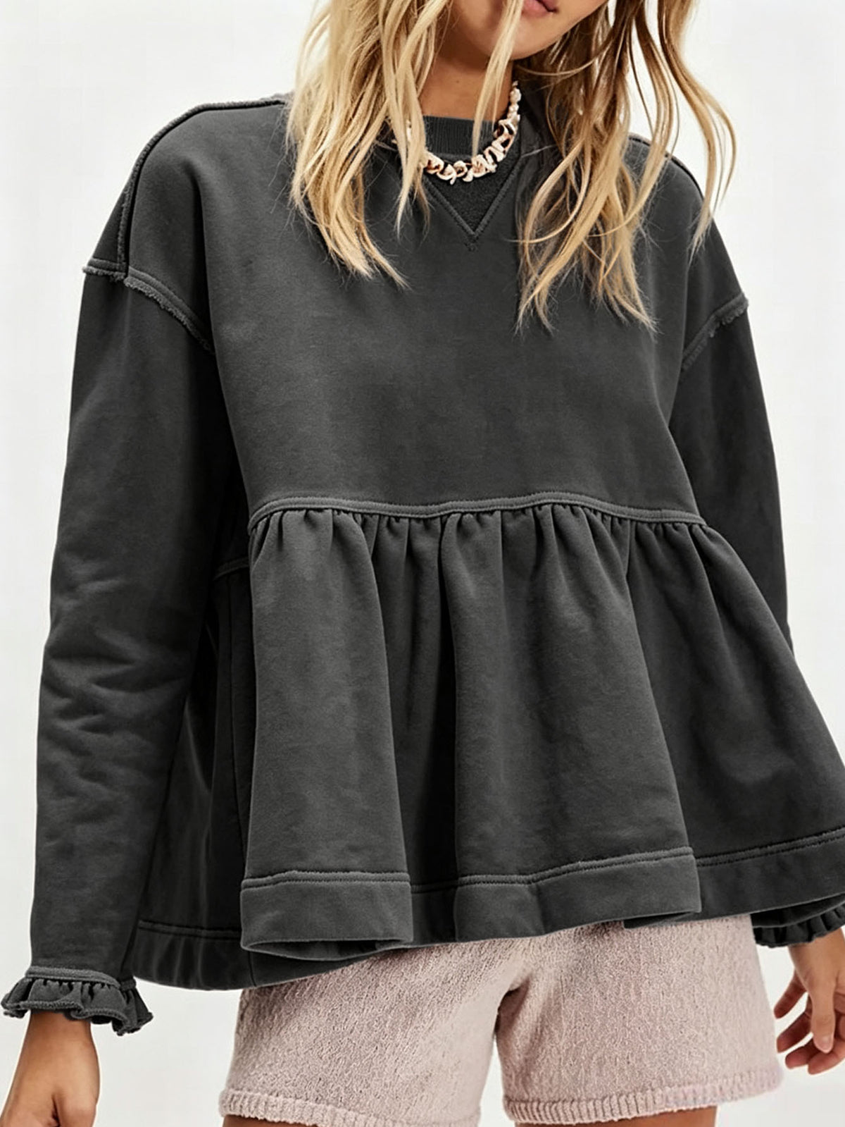 Flydende bluse til kvinder - Enkel og elegant