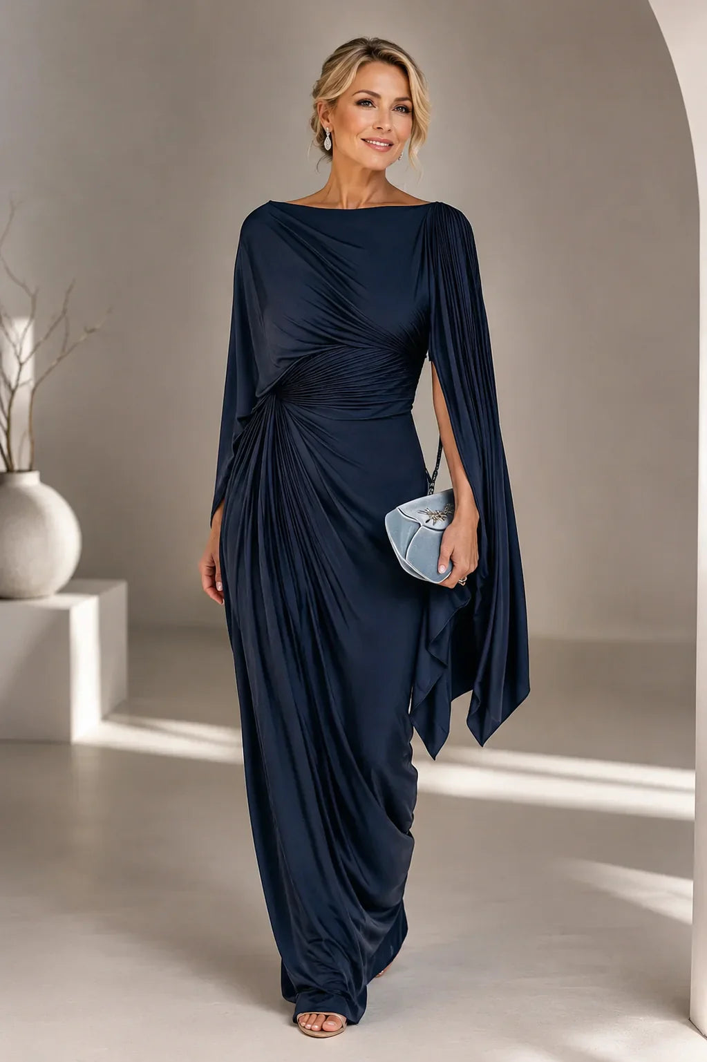 Abito lungo da donna plissettato - Fluido ed elegante