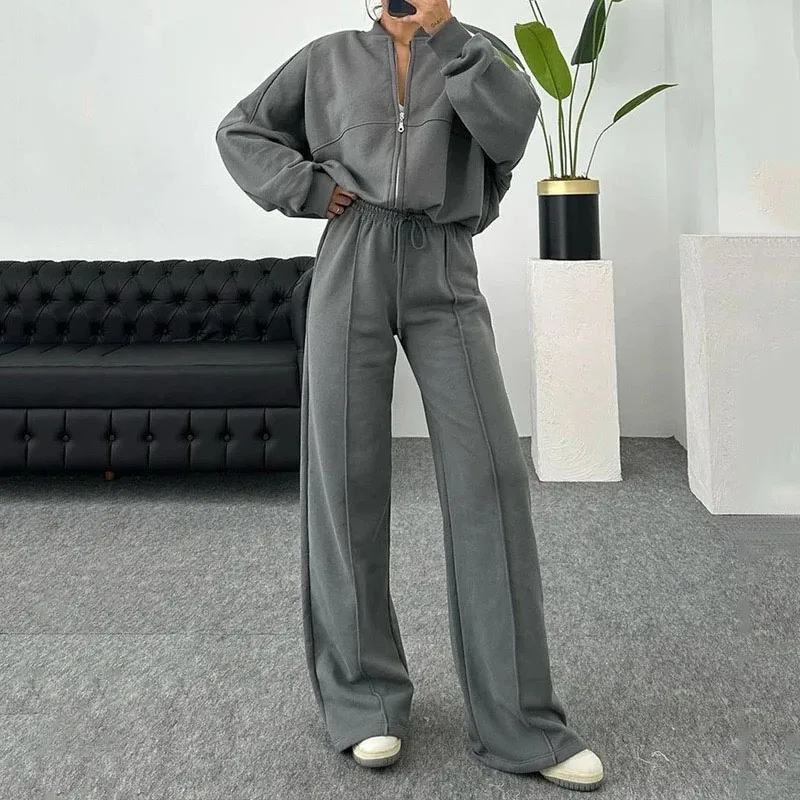 Completo da salotto oversize elegante da donna - felpa con zip e pantaloni a gamba larga