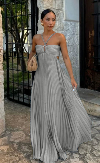 Abito donna plissettato senza maniche con collo halter - Elegante da sera