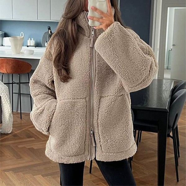 Giacca in pile da donna con colletto a punta – Capospalla casual semplice con tasche