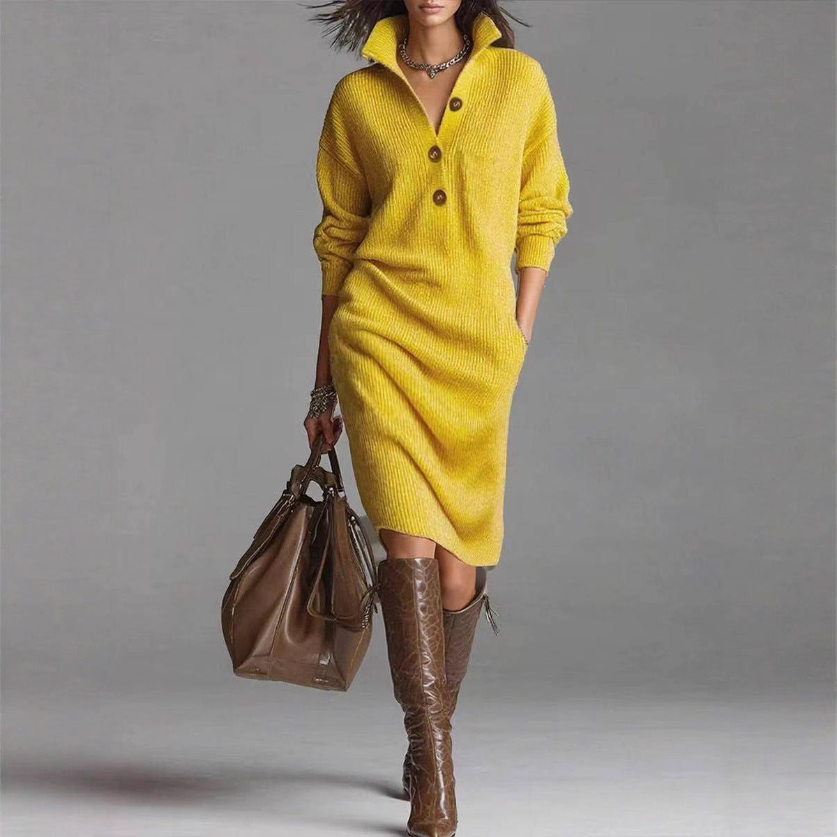 Abito in maglia a maniche lunghe da donna – Scollo a V alto con bottoni