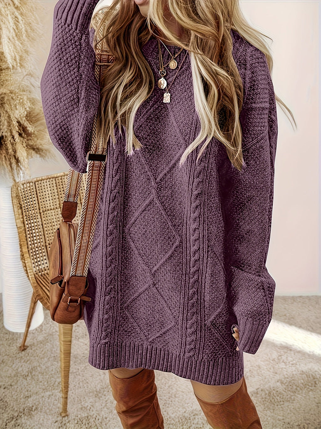 Women's cable-knit sweater dress - Warm and elegant