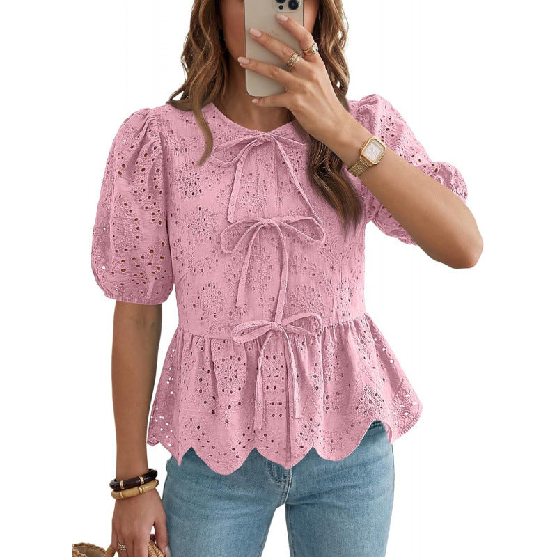 Top da donna con volant, maniche a sbuffo e cintura - Elegante e femminile