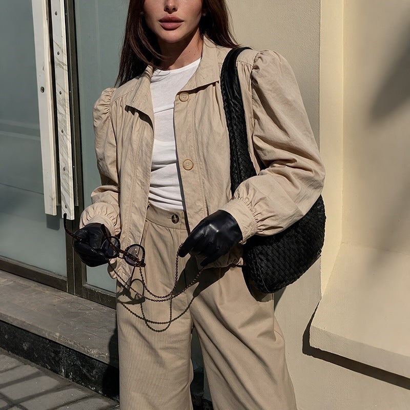 Veste femme à revers froncés - Chic et féminine