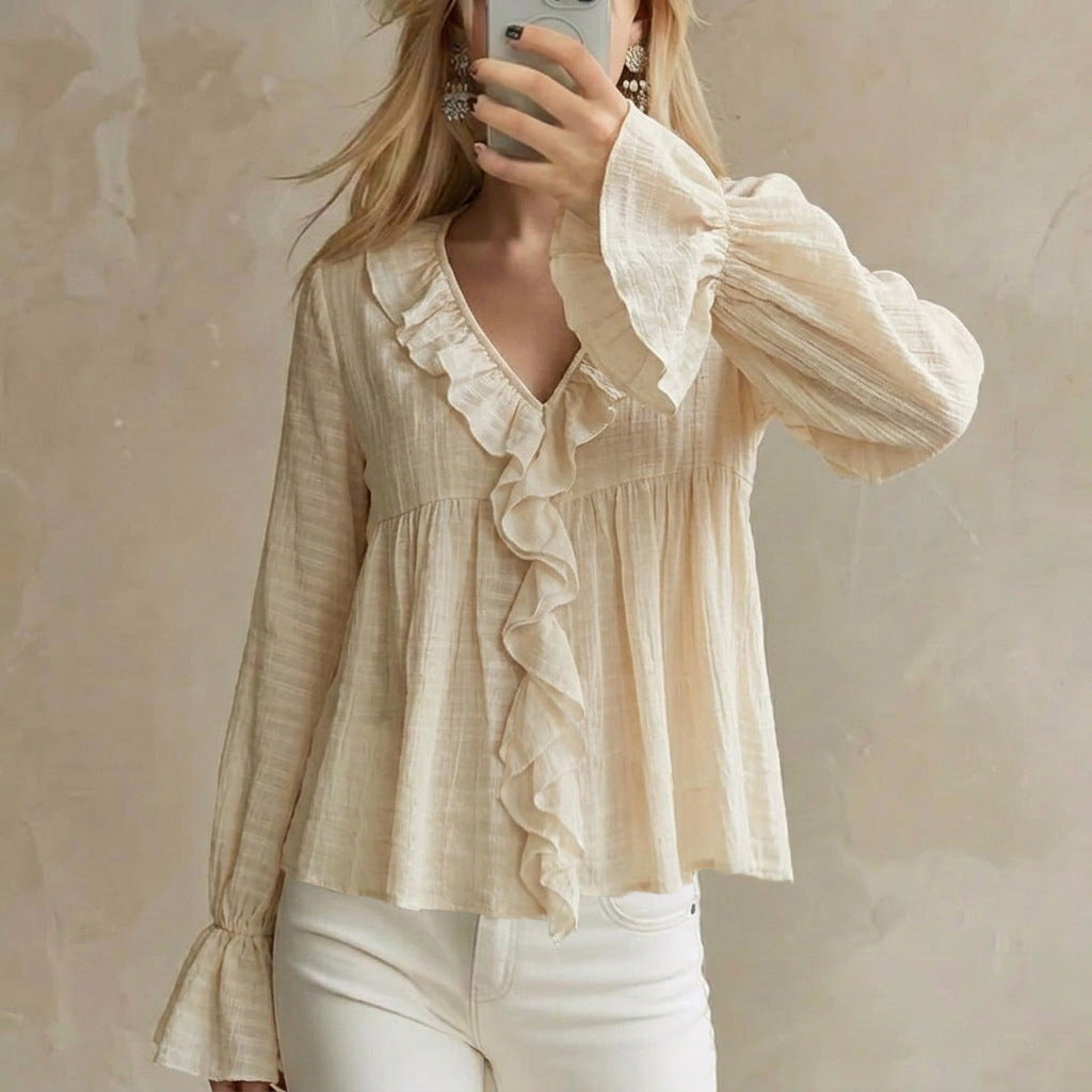 Women's ruffled blouse with flared sleeves - Sweet and feminine