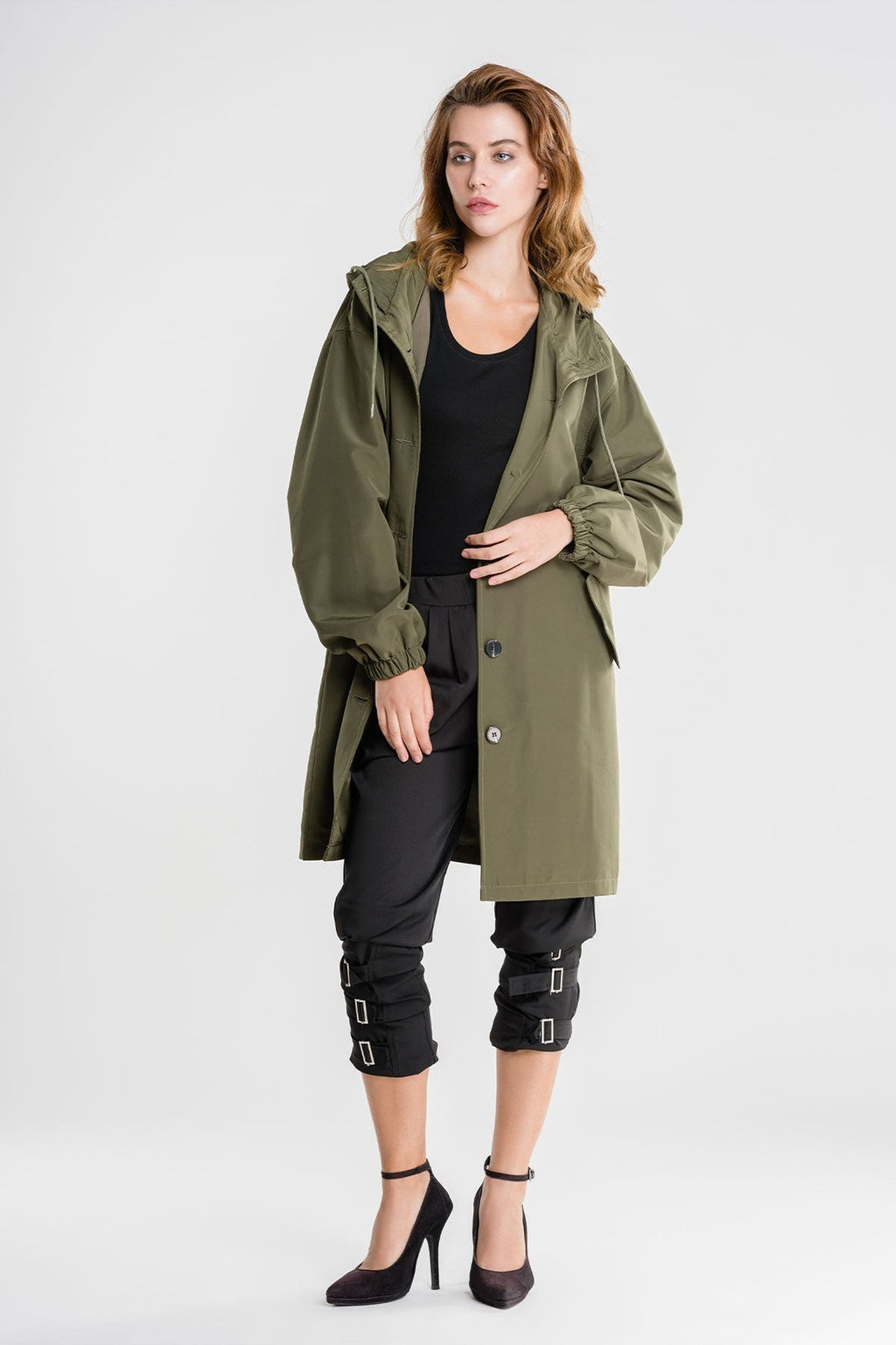 Giacca impermeabile oversize con cappuccio da donna | Perfetta per le attività all'aperto