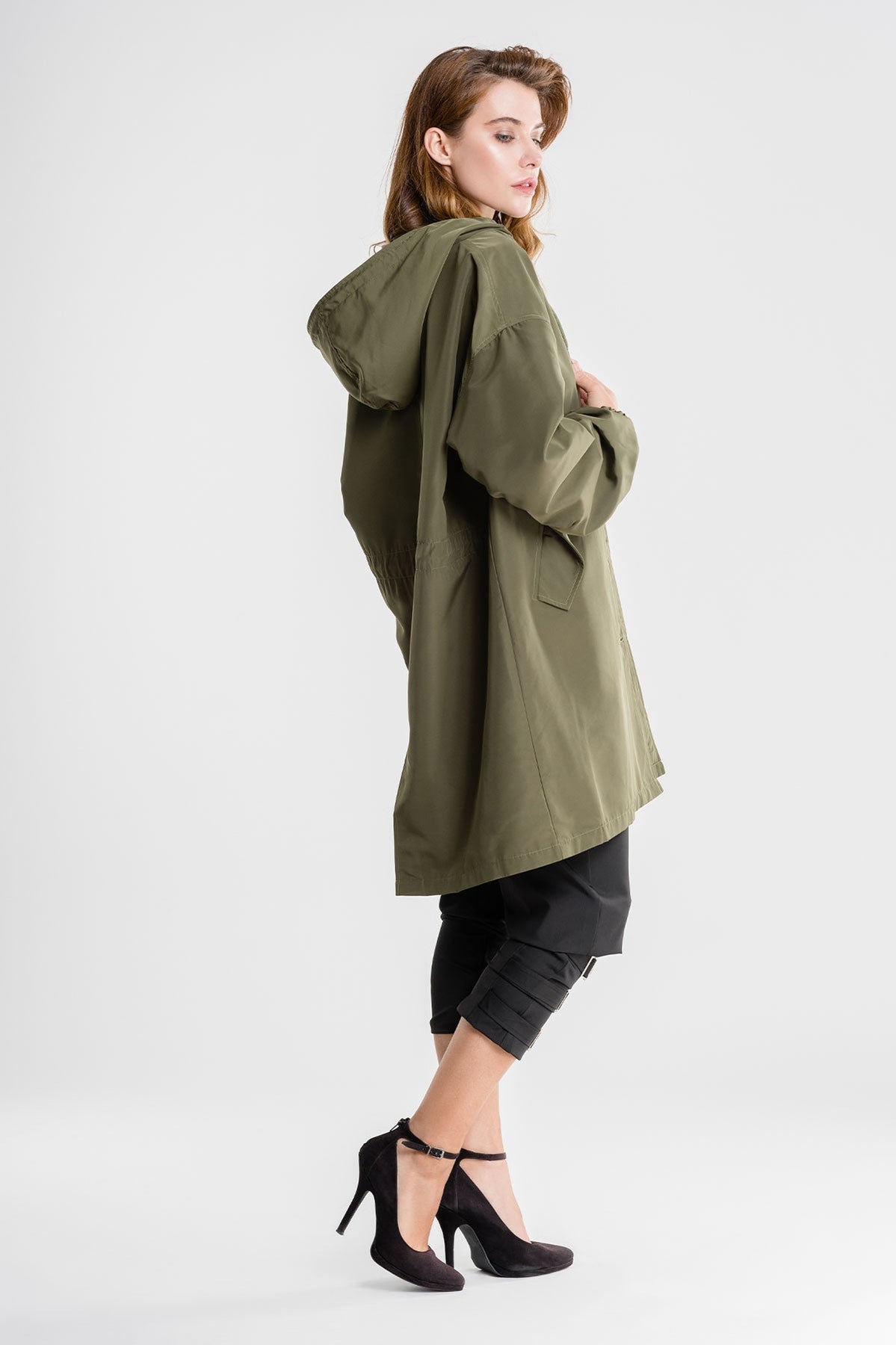 Giacca impermeabile oversize con cappuccio da donna | Perfetta per le attività all'aperto