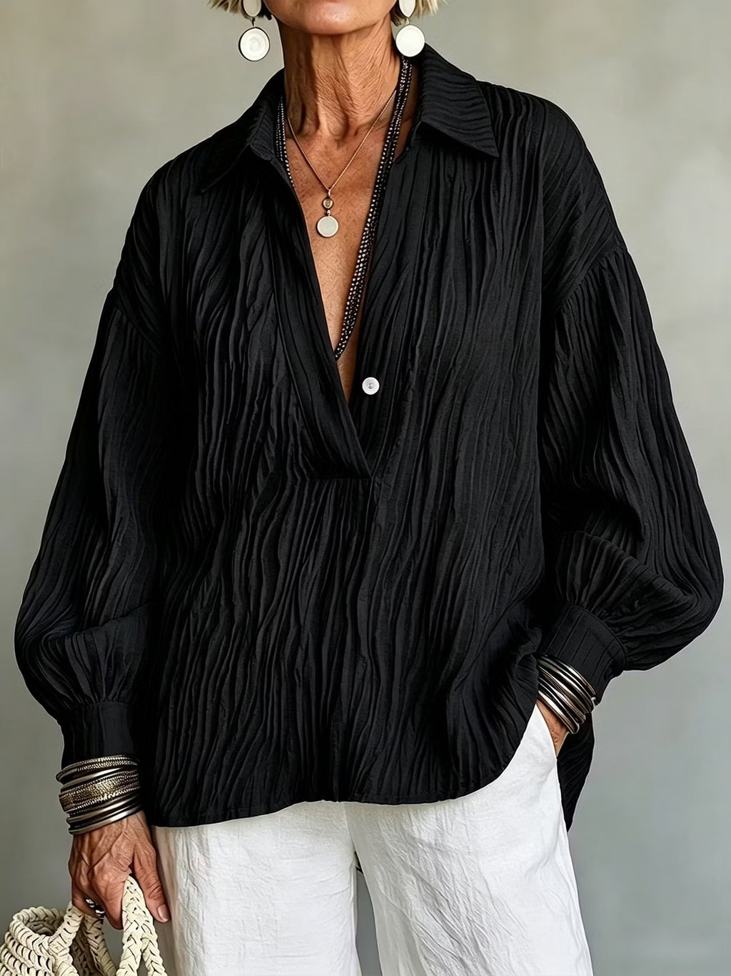 Chemise pour femme à col V et manches longues - Légère et élégante