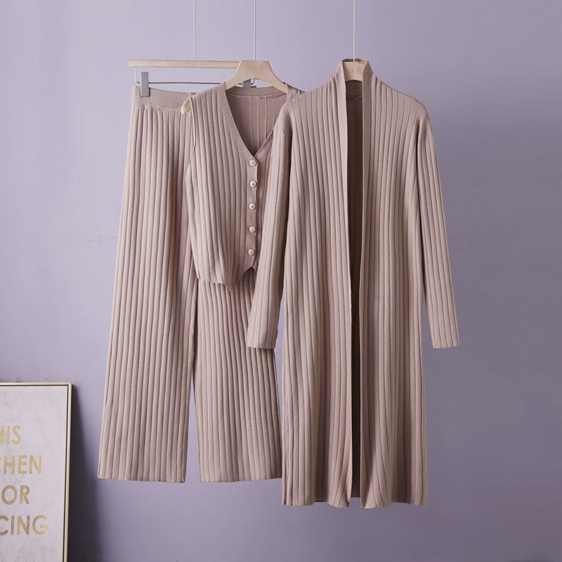 Conjunto de tres piezas para mujer: cárdigan, suéter y chaleco - Suave y coordinado