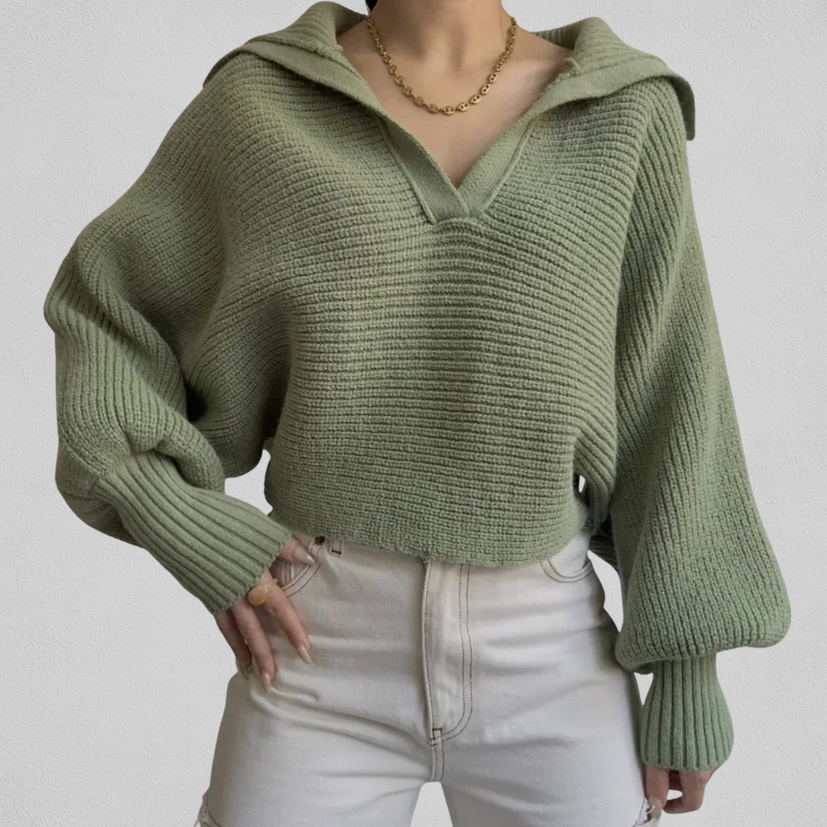 Sweater til kvinder med V-hals og løs pasform - Blød og nem