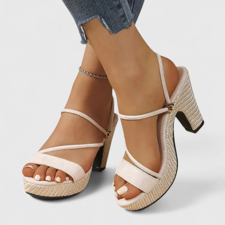 Décolleté eleganti da donna - Raffinate con tacco