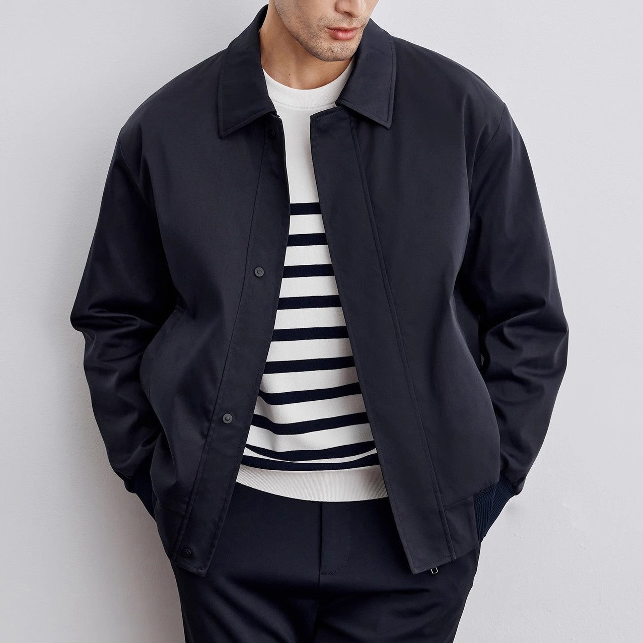 Modern casual vintage men's jacket – Retro short bomber