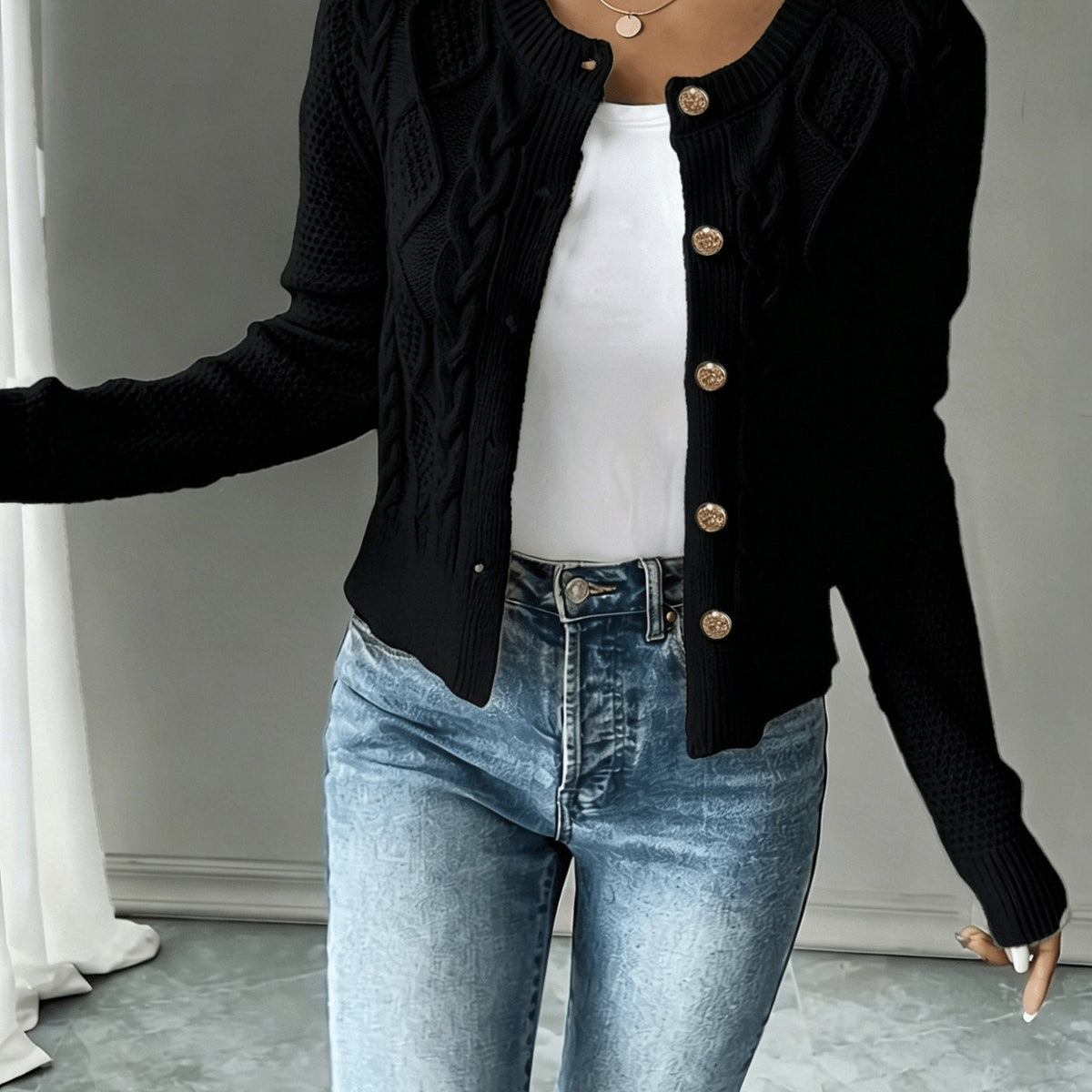 Cardigan donna a trecce con bottoni - Elegante e morbido