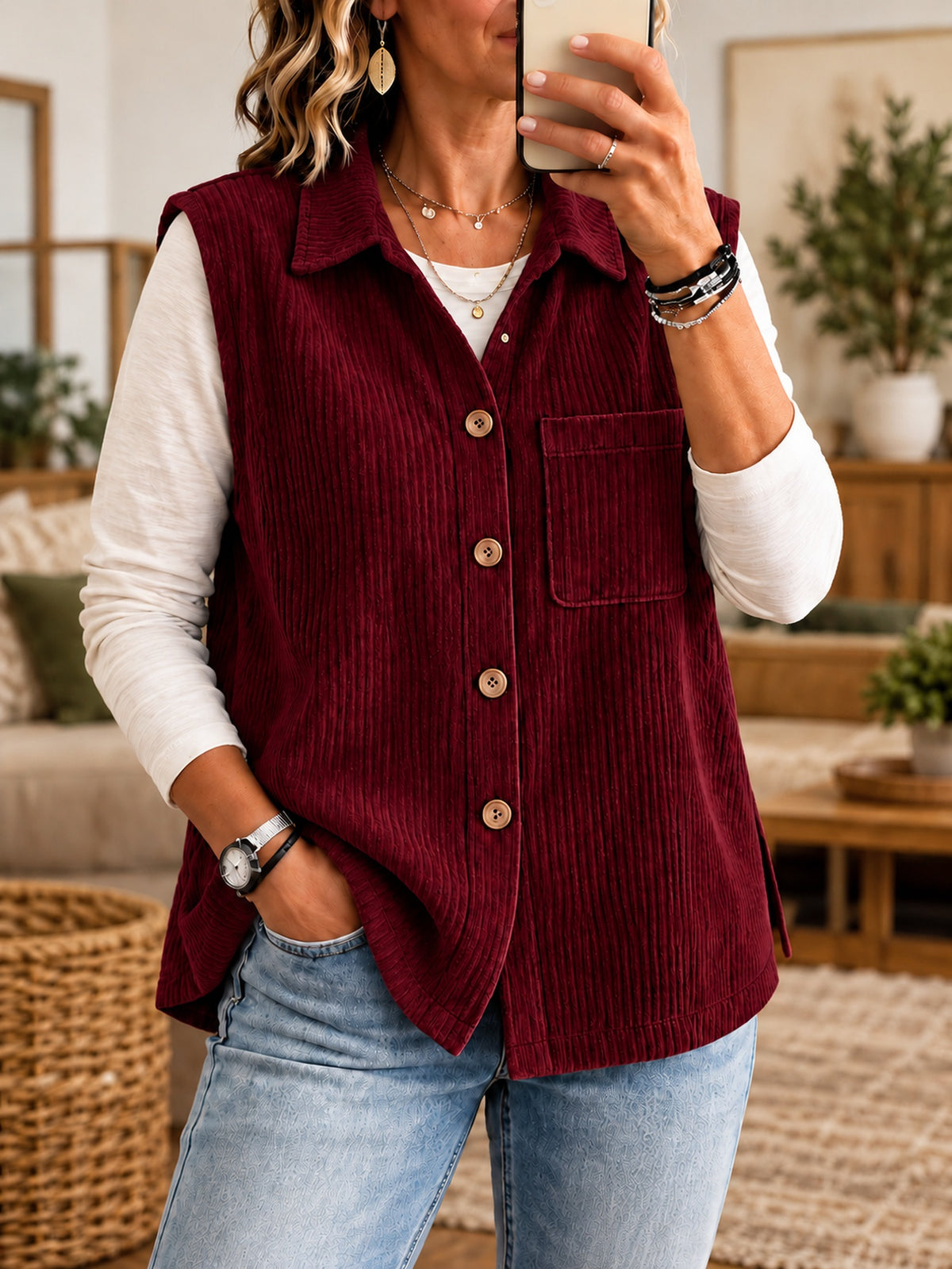Flowy women's blouse - Elegant and effortless