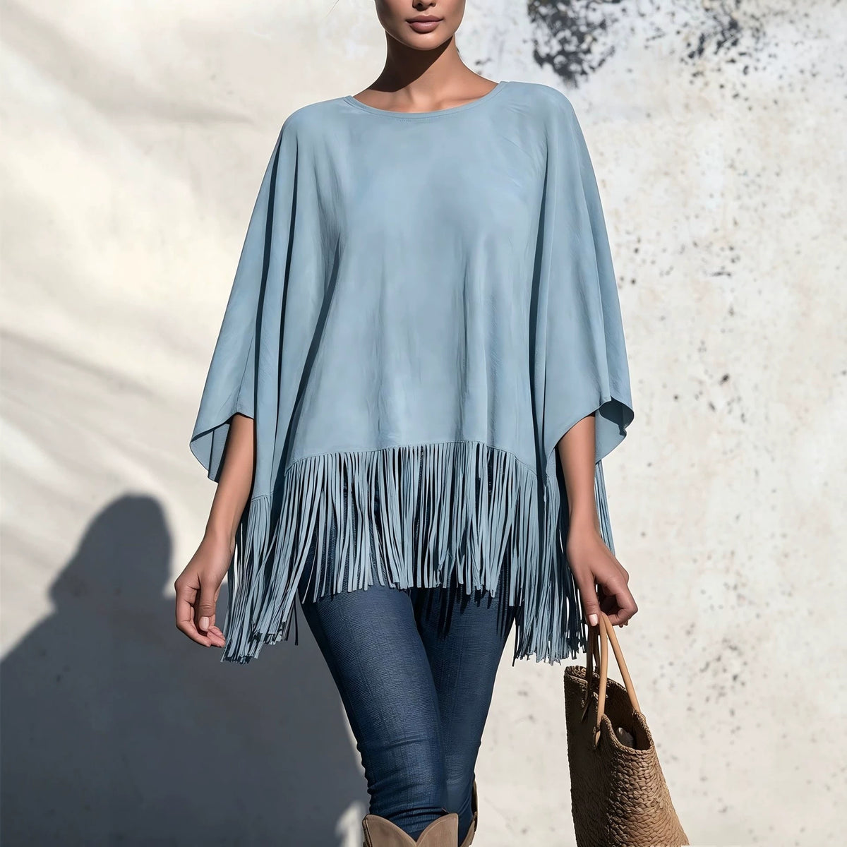 Loose-fit women’s blouse with fringes - Fluid and original