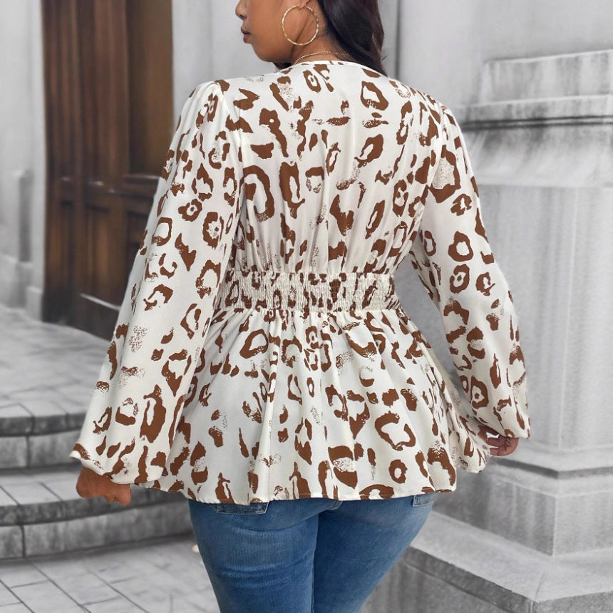 Camicia donna leopardata con scollo a V e maniche lunghe