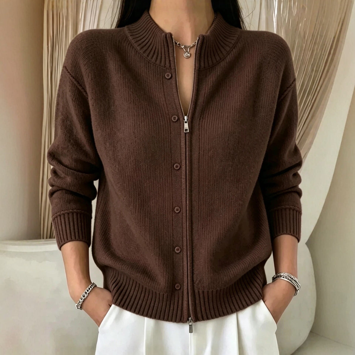 Suéter de mujer con cremallera y cuello redondo - Suave y práctico