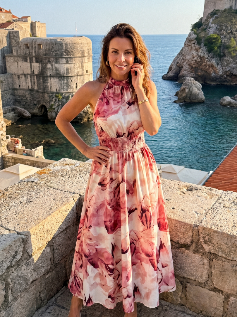 Abito midi da donna con stampa astratta e vita arricciata - Fluido ed elegante