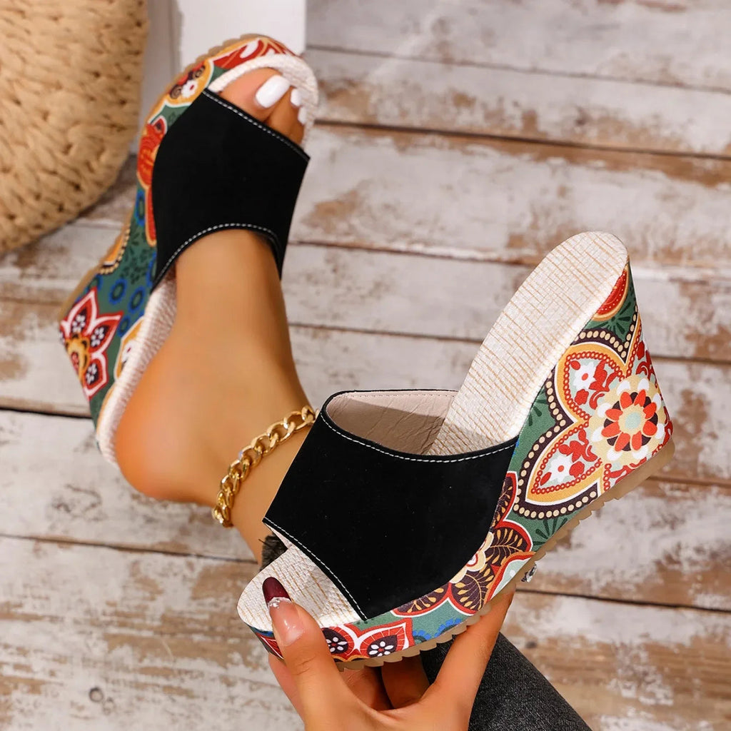Sandali Donna Boheme con Zeppa in Velluto – Stile Elegante e Confortevole Estivo