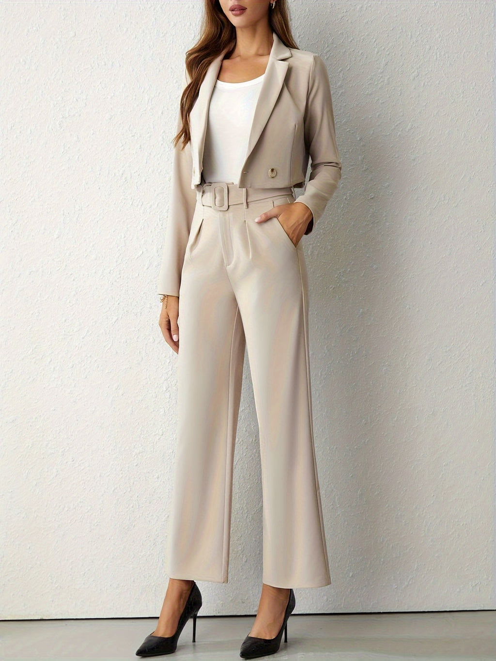 Donna formale  beige blazer e pantaloni gamba tesa Impostato - Classico, Elegante