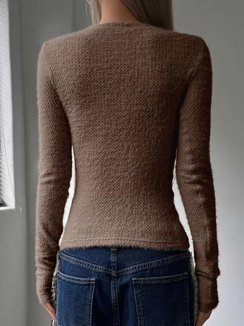 Women's long-sleeve top - Simple and versatile
