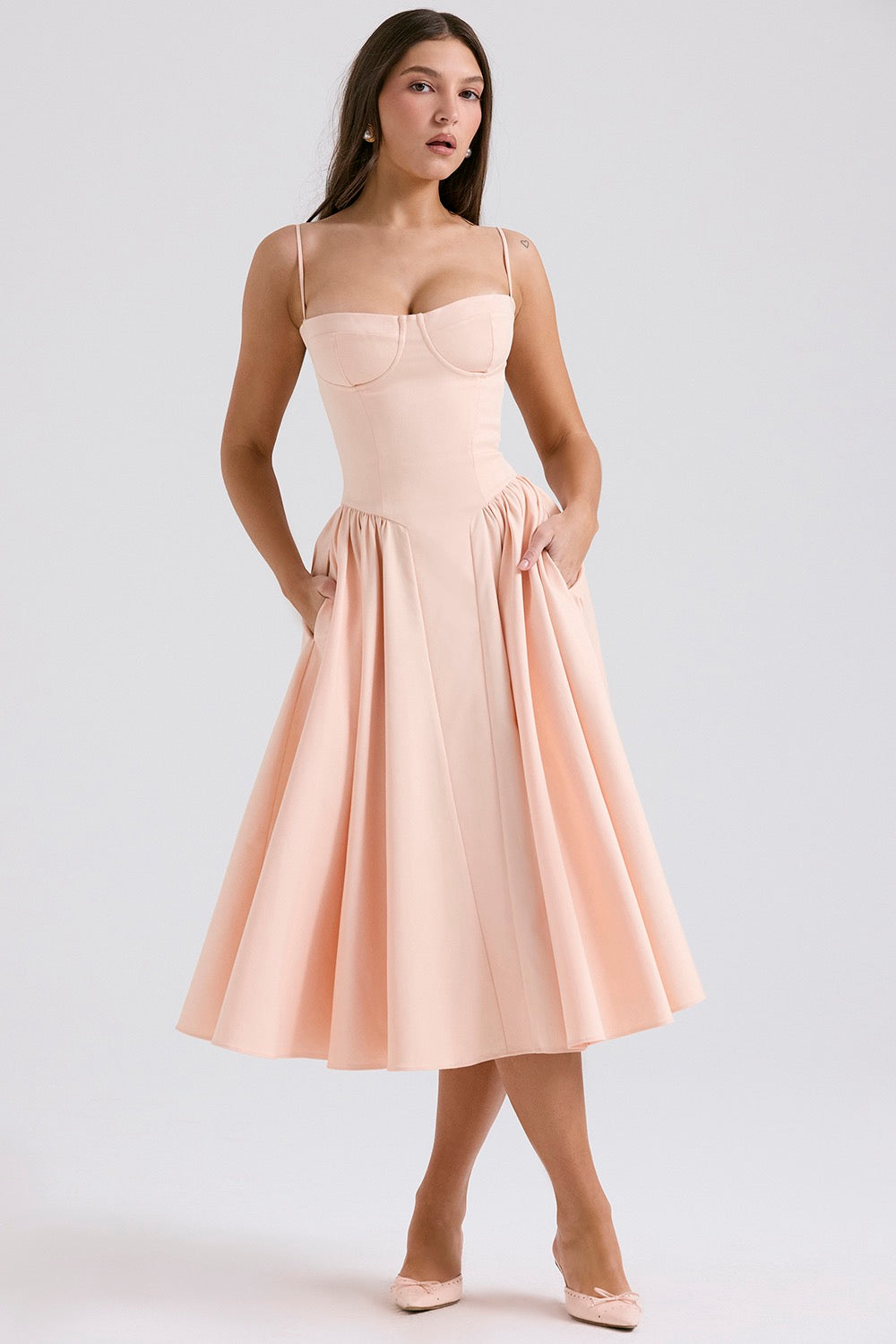 Abito Midi Corsetto da Donna con Spalline Regolabili – Elegante e Femminile