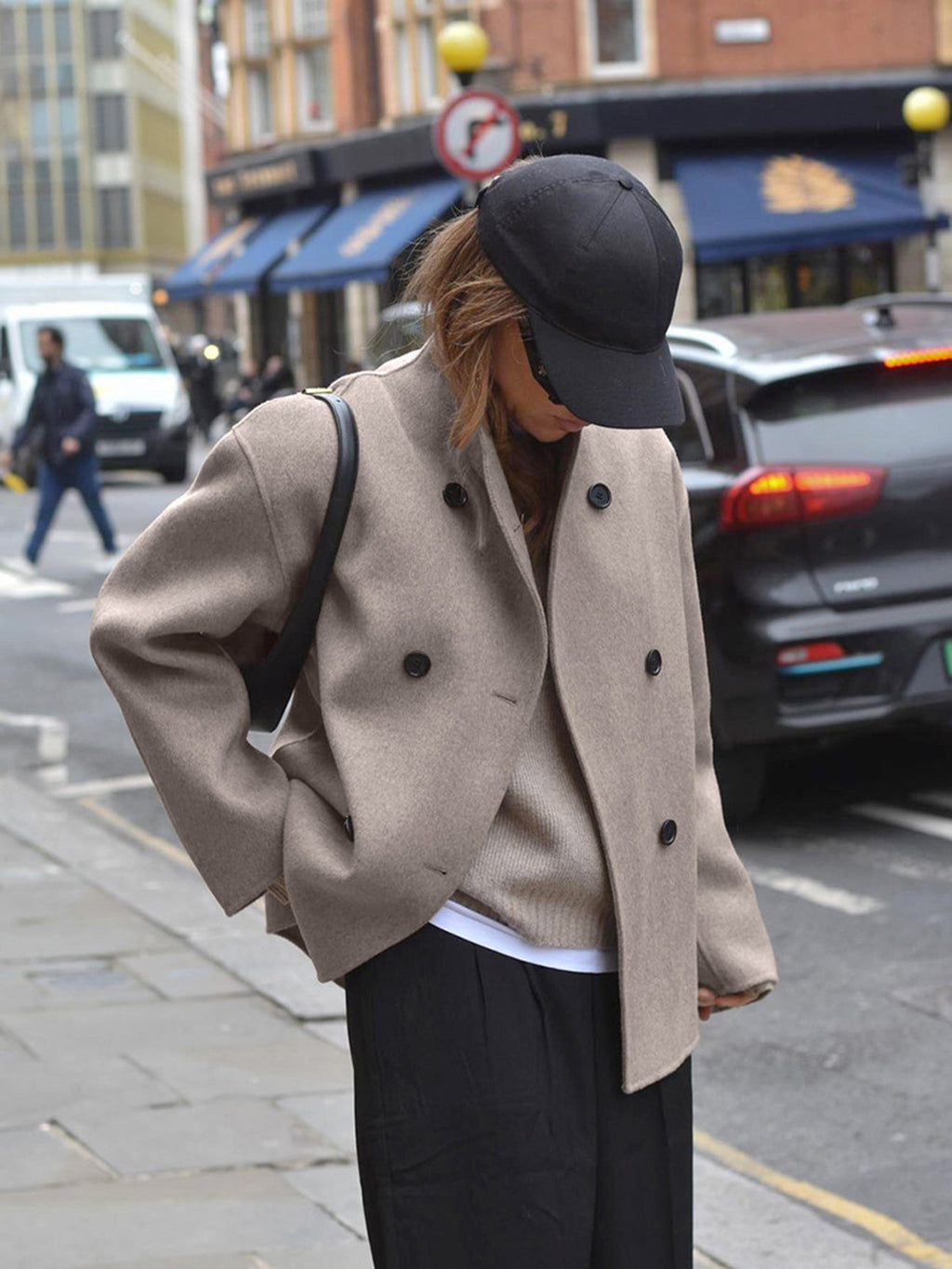 Cappotto doppiopetto da donna - vestibilità casual e calda per l'inverno