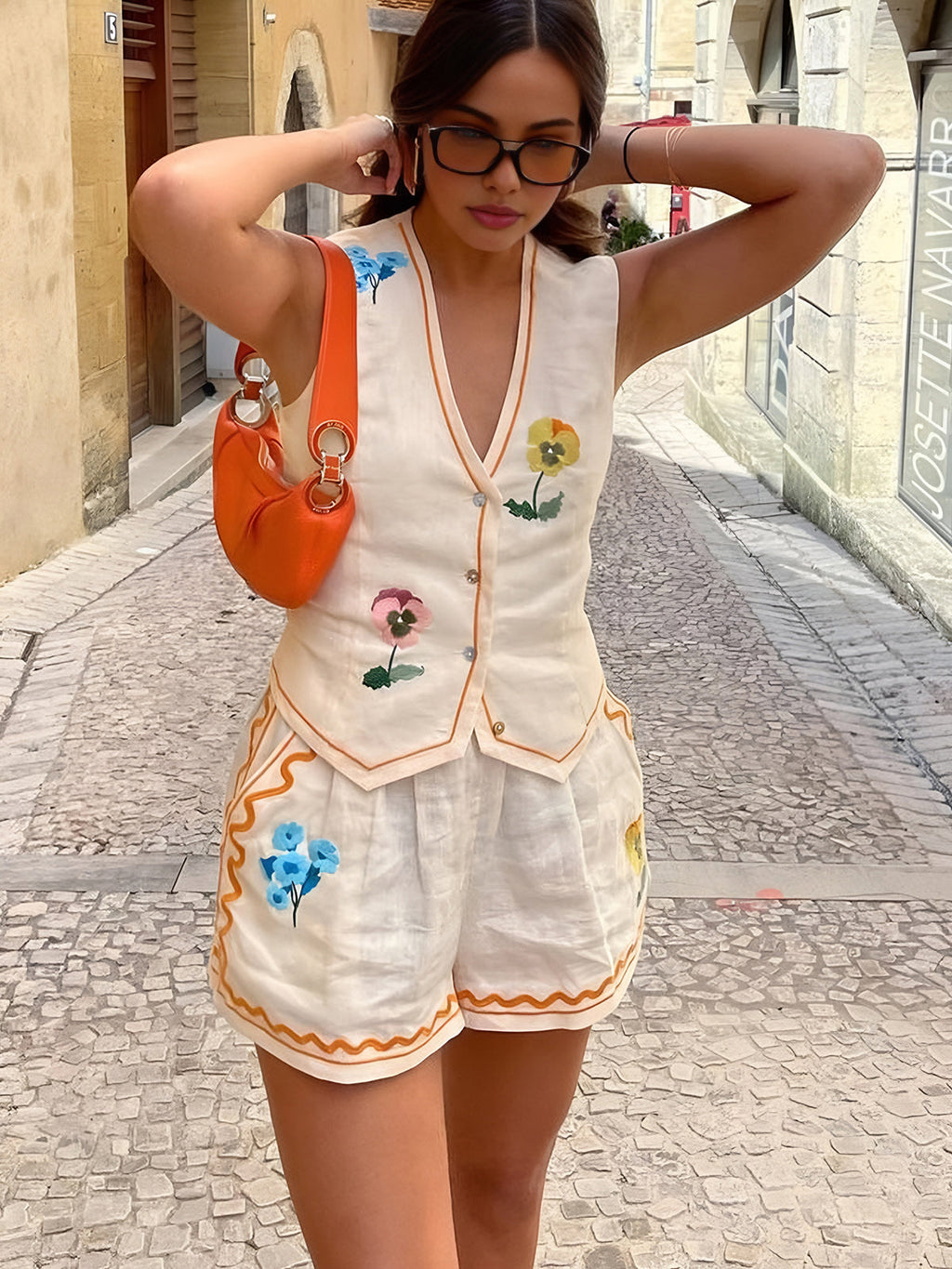 Leggero set di pantaloncini da donna senza maniche con gilet sartoriale