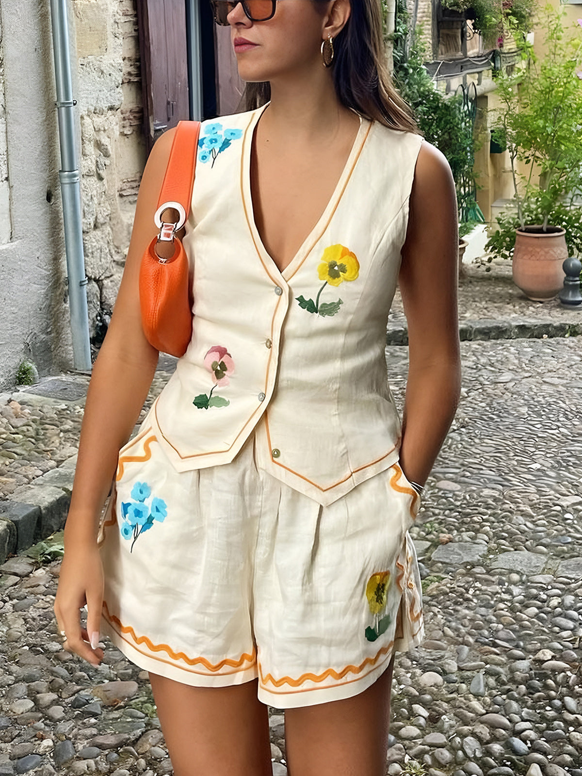 Leggero set di pantaloncini da donna senza maniche con gilet sartoriale