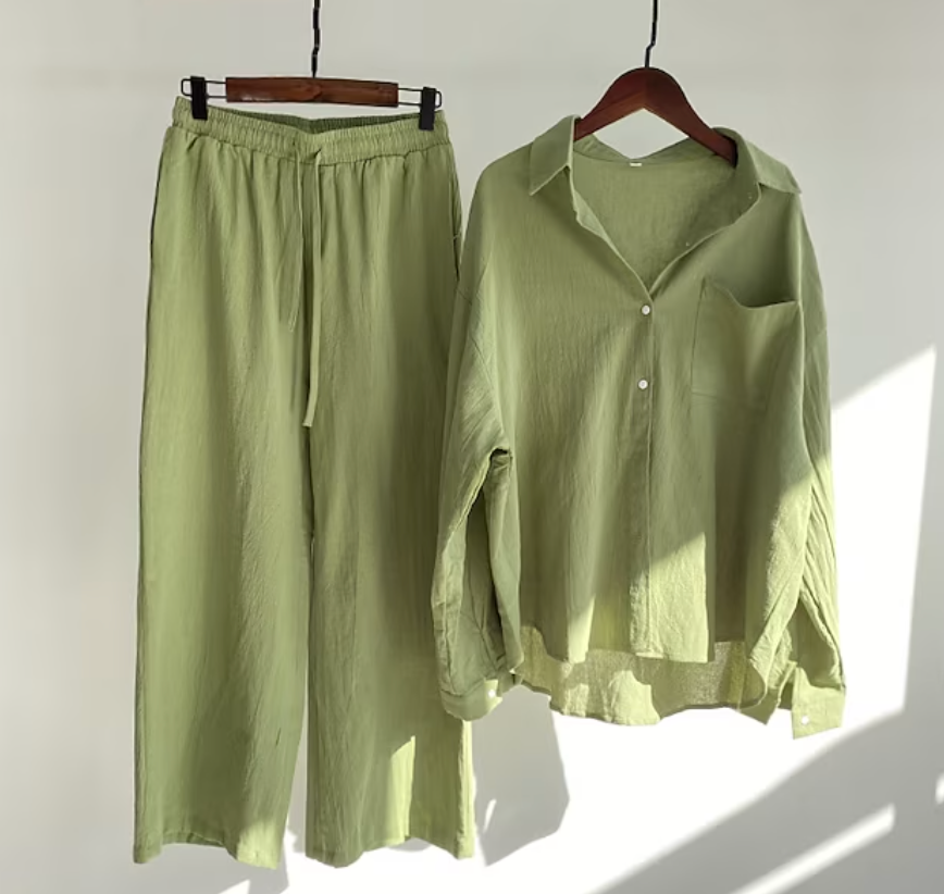 Completo due pezzi da donna - Top e pantaloni