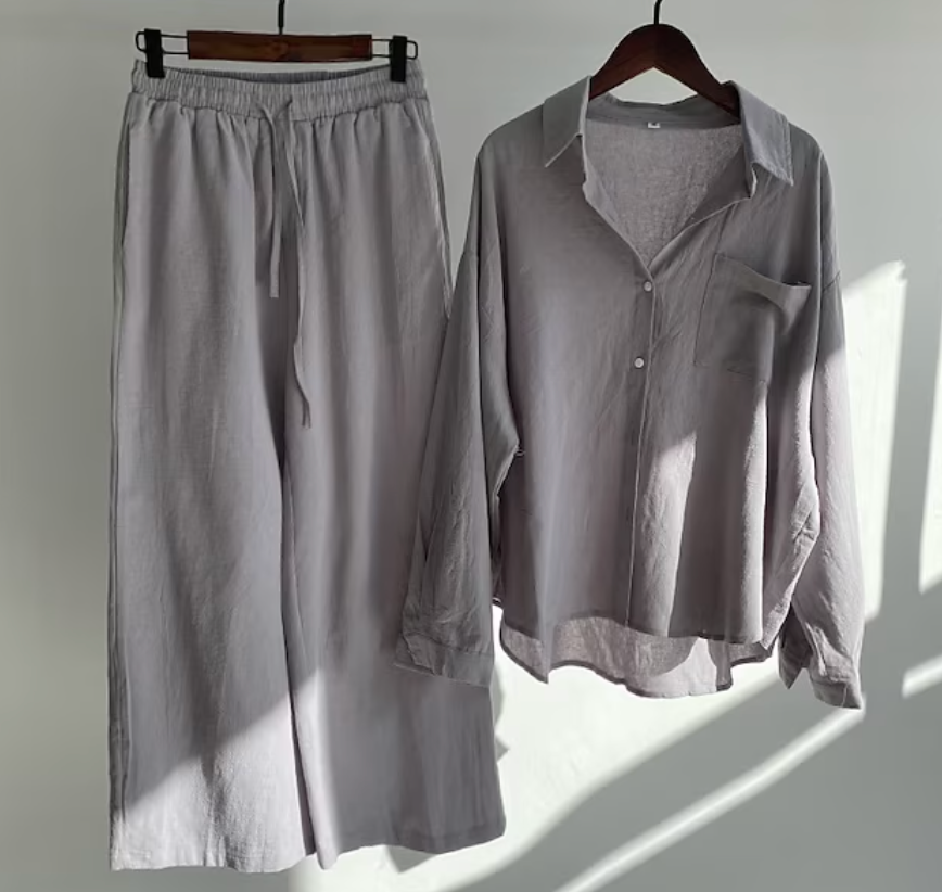 Completo due pezzi da donna - Top e pantaloni