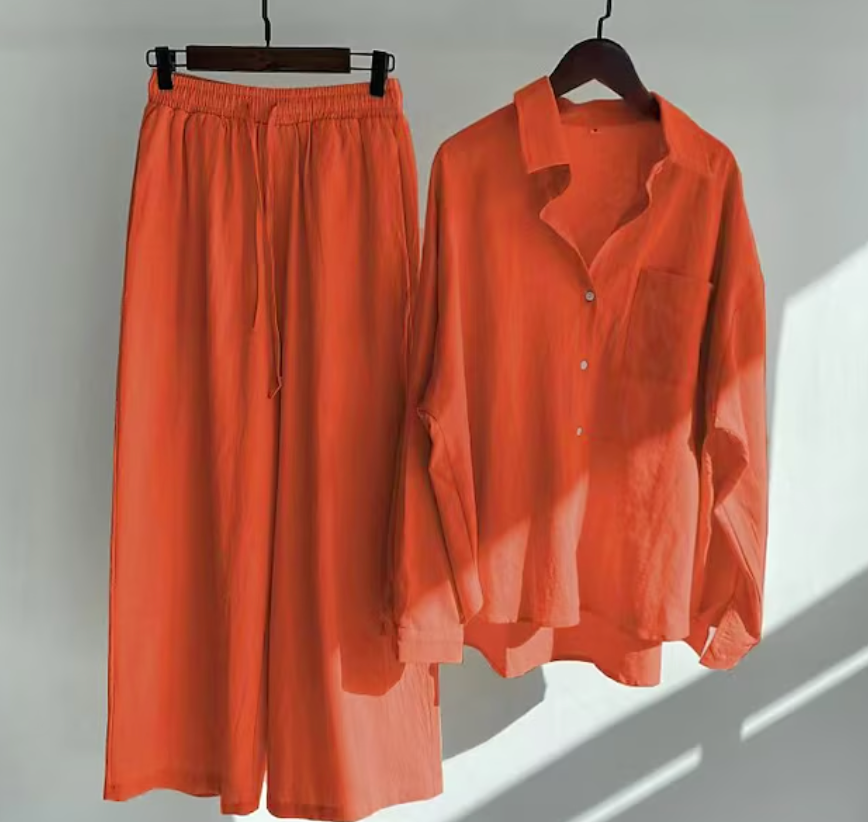 Completo due pezzi da donna - Top e pantaloni