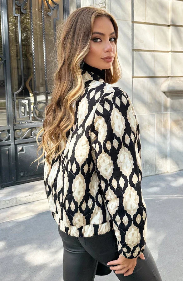 Giacca Bomber Boho – Capospalla di Tendenza e Stile Unico