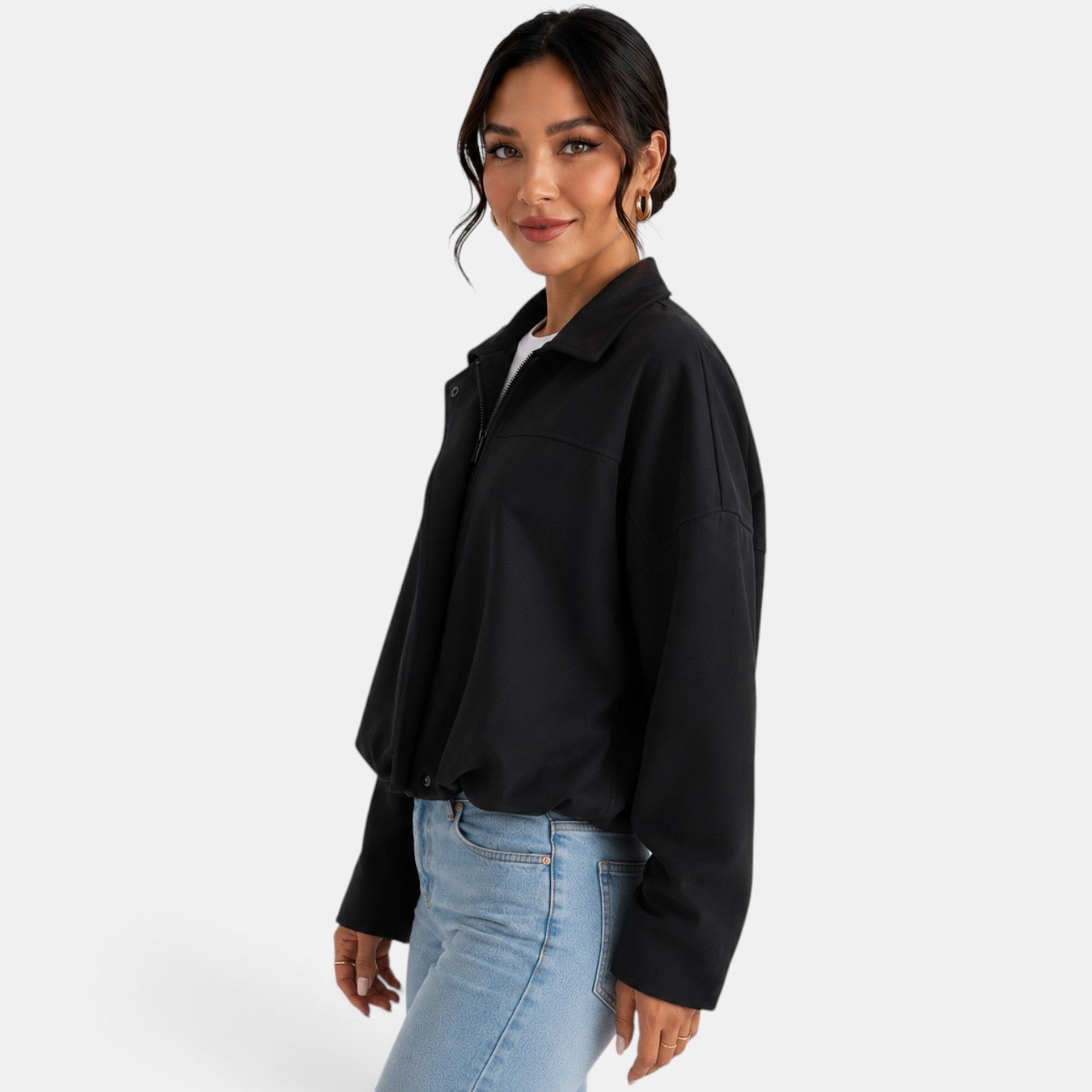 Chaqueta de mujer de ante otoñal: estilo elegante, suave y refinado